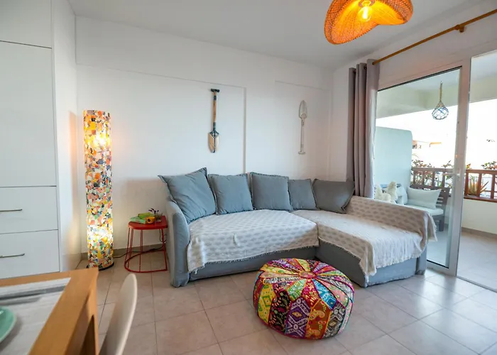 La Caleta Ocean Front With Sea View & Terrace *