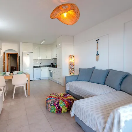 La Caleta Ocean Front With Sea View & Terrace אדחה